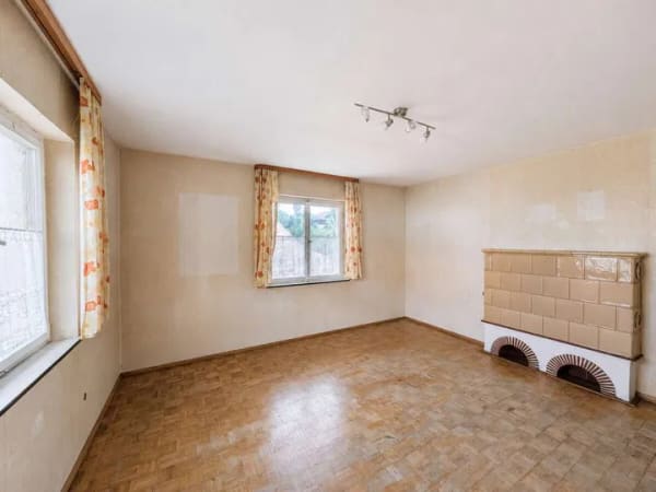 Immobilie in Grafenhausen - Freistehendes Einfamilienhaus mit Panoramablick und attraktivem Förderpotenzial - Bild 3
