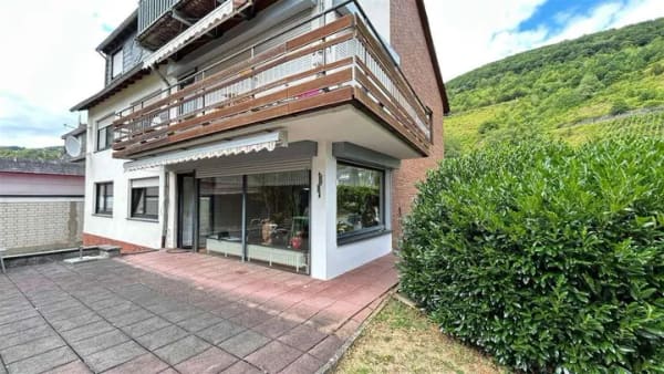 Immobilie in Alf - Wohnen wie im eigenen Haus – Gartenparadies, Sonnenterrasse & Doppelgarage in Alf - Bild 2