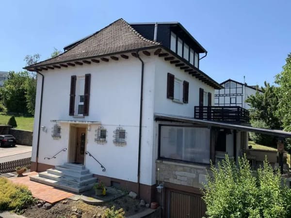 Immobilie in Bad Bergzabern - Stattliches Wohnhaus mit Garten-nähe Schul- und Sportzentrum-viel Platz für die Familie - Bild 2