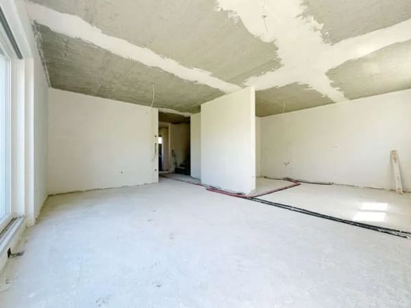 Immobilie in Bietigheim - Neubau-Doppelhaushälfte im veredelten Rohbau, mit Keller, Carport und großem Garten. - Bild 1