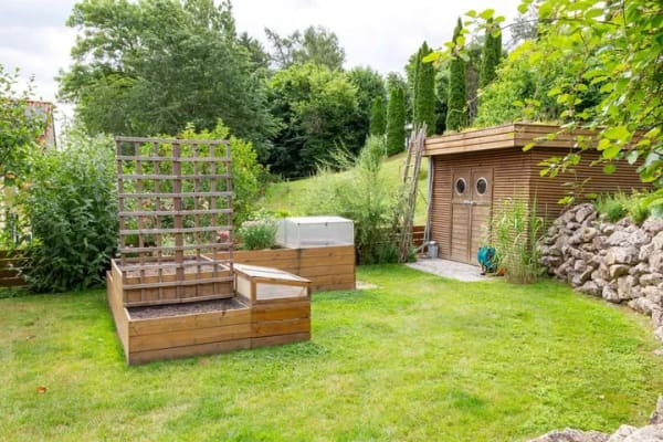Immobilie in Gammelsdorf - Gepflegtes Familiendomizil mit Gartenidylle und Platz für mehrere Generationen in Gammelsdorf - Bild 2