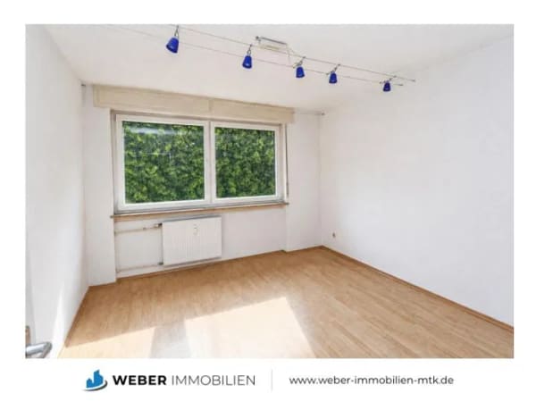 Immobilie in Schwalbach - Etagenwohnung in Schwalbach am Taunus - Bild 0