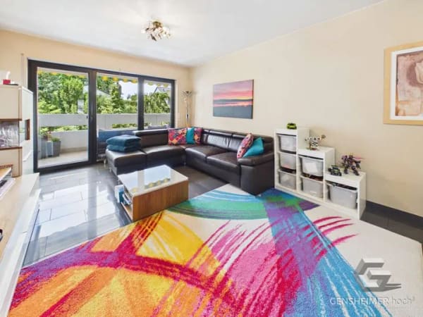 Immobilie in Jockgrim - Modernisierte 4-Zimmer-Wohnung mit Balkon, Garage und Gartenblick - Bild 3