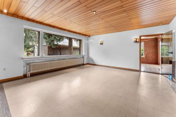 Immobilie in Ritterhude - 1-2-Familienhaus mit 2 Garagen und Wintergarten in Ritterhude-Ihlpohl - Bild 2