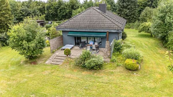 Immobilie in Warder - Seltene Gelegenheit in unmittelbarer Seenähe: Charmanter Bungalow mit Bauplatz - Bild 3