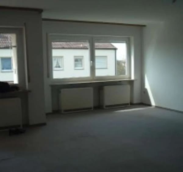 Immobilie in Ebern - Großzügige 4-Zimmer-Wohnung in Ebern - Bild 1