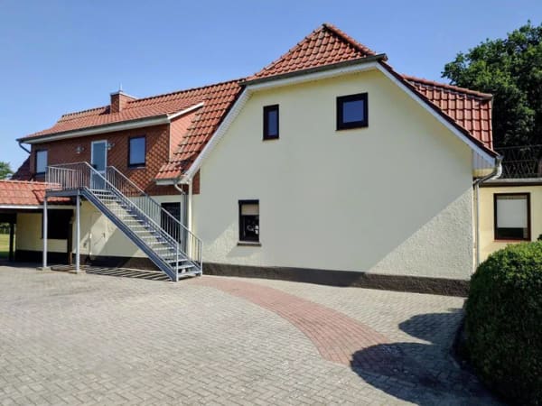 Immobilie in Beverstedt - 2 Familienhaus mit großem Grundstück in Lunestedt  - Bild 2