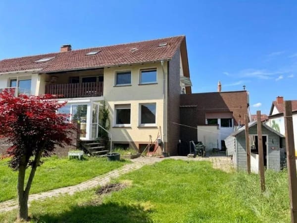 Immobilie in Hasbergen - *** Gewinnbringendes Renditeobjekt: Vermietetes Einfamilienhaus *** - Bild 0