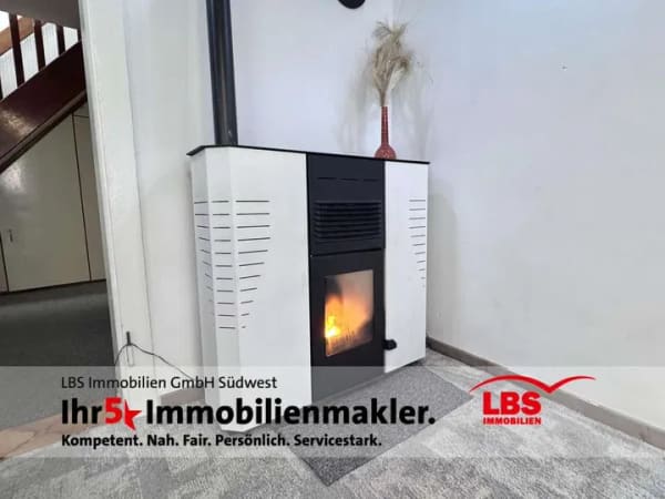 Immobilie in Forbach - Ihr neues Zuhause im idyllischen Murgtal mit eigenem Gartengrundstück ! - Bild 2