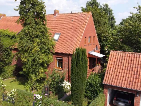 Immobilie in Twist - Modernisiertes Reihenendhaus mit Sauna, Kamin & eigenem Garten-Paradies - Bild 0