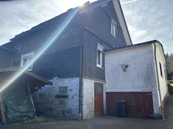 Immobilie in Kirchhundem - renovierungsbedürftiges Einfamilenhaus zu verkaufen - Bild 3