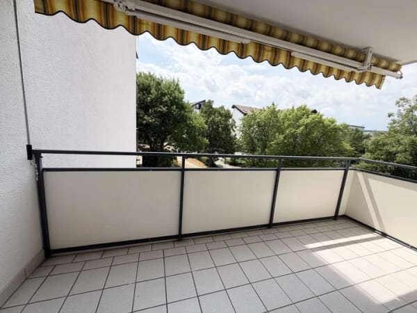 Immobilie in Schwieberdingen - Helle großzügige 3-Zimmer-Wohnung mit Weitblick im 4. OG - Bild 1