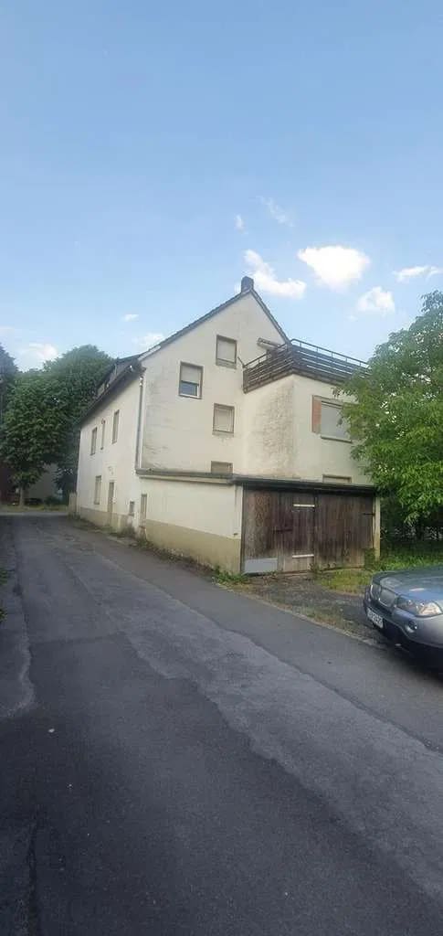 Immobilie in Werdohl - Mehrfamilienhaus mit Gewerbeeinheit in Bestlage   Terasse/Garage/Freiflächen usw... auf Hauptstrasse - Bild 2
