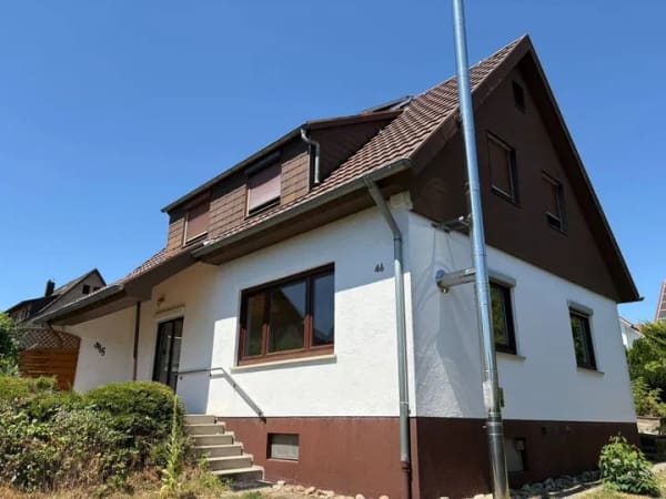 Immobilie in Dettenhausen - .::Einfamilienhaus mit großem Garten - gestalten Sie Ihr neues Zuhause::. - Bild 0