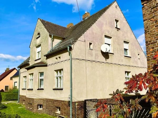 Immobilie in Schenkendöbern - Einfamilienhaus mit historischem Charme in Schenkendöbern - Bild 0
