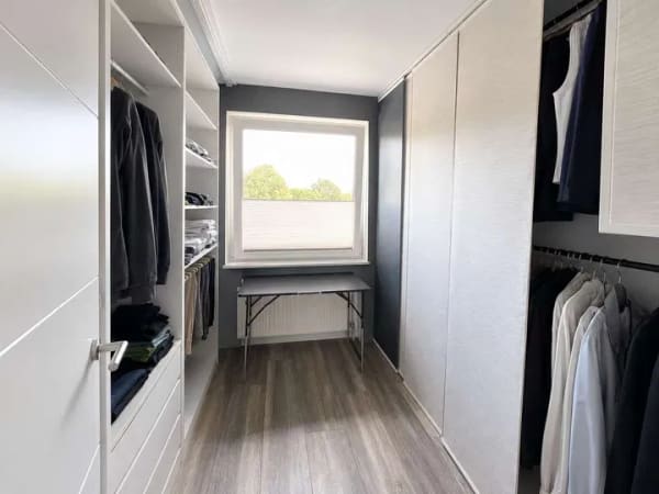 Immobilie in Rötgesbüttel - 1.422 m² Familienglück: 6 Zimmer, Pool, Wallbox und großer Garten - Bild 4