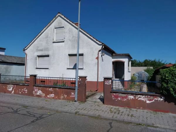 Immobilie in Biblis - Einfamilienhaus - Umbau - Neubau - Abriss auf einem Grundstück von 1171 m² - Bild 1