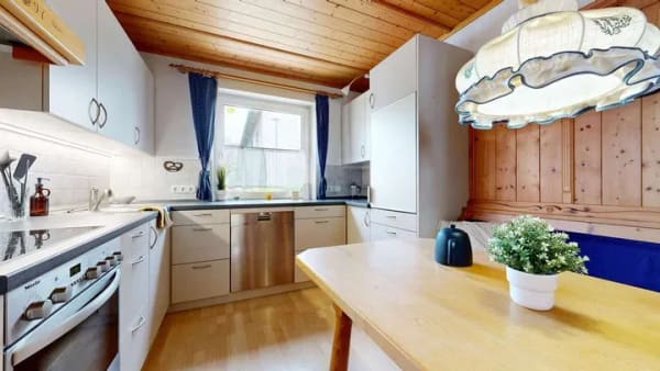 Immobilie in Kirchheim bei München - Ruhig gelegenes Reihenmittelhaus mit Potenzial in Kirchheim bei München - Bild 2