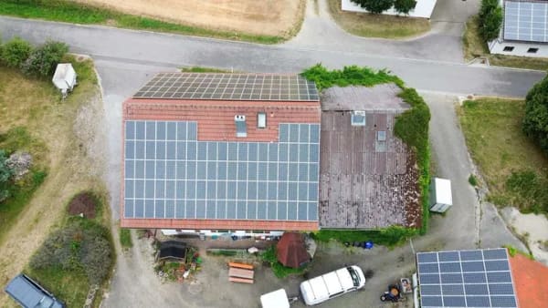 Immobilie in Erlbach - Ein Anwesen voller Möglichkeiten – ehemaliger Vierseithof in Alleinlage mit 9.293 m² Grundstück - Bild 3