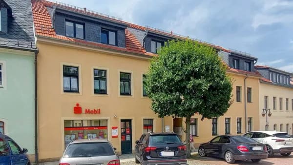 Immobilie in Bad Gottleuba-Berggießhübel - Gepflegtes Wohn- und Geschäftshaus in nachgefragter Lage am Markt von Bad Gottleuba - Bild 1