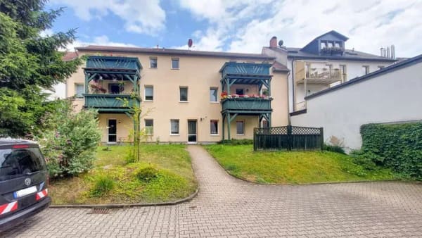Immobilie in Bad Gottleuba-Berggießhübel - Gepflegtes Wohn- und Geschäftshaus in nachgefragter Lage am Markt von Bad Gottleuba - Bild 2