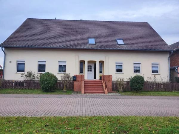 Immobilie in Hohenselchow-Groß Pinnow - Mehrgenerationenhaus mit großem Garten in schöner Lage - Bild 0
