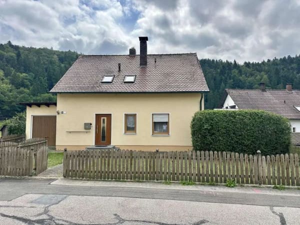 Immobilie in Altenthann - Wohnen, wo die Natur zu Hause ist - Bild 0