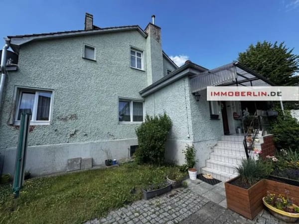 Immobilie in Gransee - IMMOBERLIN.DE - Sehr charmante Wohnung mit Nebengebäude in familienfreundlicher Lage - Bild 0
