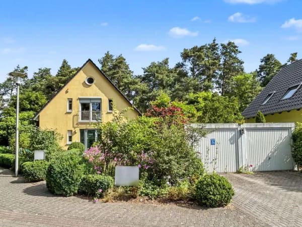 Immobilie in Bad Liebenwerda - Gepflegtes Einfamilienhaus - auch als Kombination von Wohnen und Arbeiten möglich in Zeischa - Bild 2