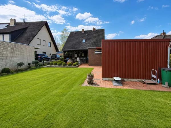Immobilie in Emstek - Charmantes Ein- bis Zweifamilienhaus in Emstek-Halen – wohnen, vermieten oder beides! - Bild 3