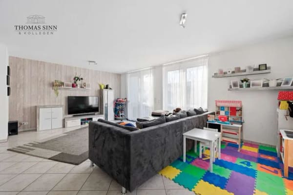 Immobilie in Leingarten - Großzügige Doppelhaushälfte  mit Einliegerwohnung in ruhigem Wohngebiet - Bild 3