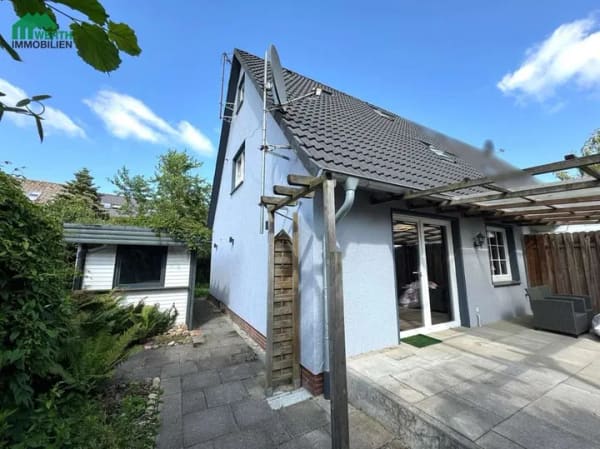 Immobilie in Kutenholz - Gepflegte Doppelhaushälfte mit offenem Wohnkonzept und sonnigem Garten *** 360 ° Rundgang *** - Bild 0