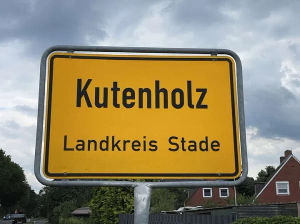 Immobilie in Kutenholz - Gepflegte Doppelhaushälfte mit offenem Wohnkonzept und sonnigem Garten *** 360 ° Rundgang *** - Bild 3