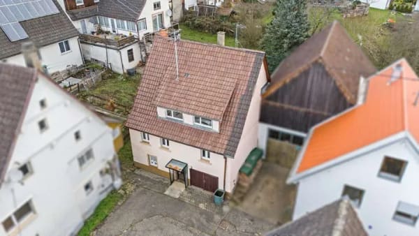 Immobilie in Haigerloch - Charmantes Bauernhaus mit Garten in ruhiger Lage - Bild 2
