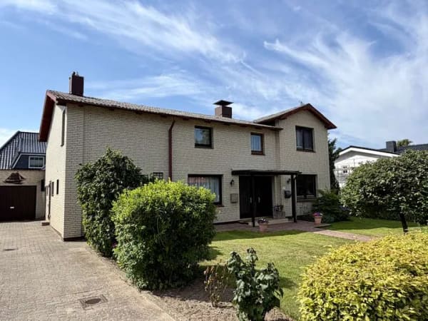 Immobilie in Kisdorf - Wohnhaus mit zwei Wohneinheiten  mitten in Kisdorf - Bild 2