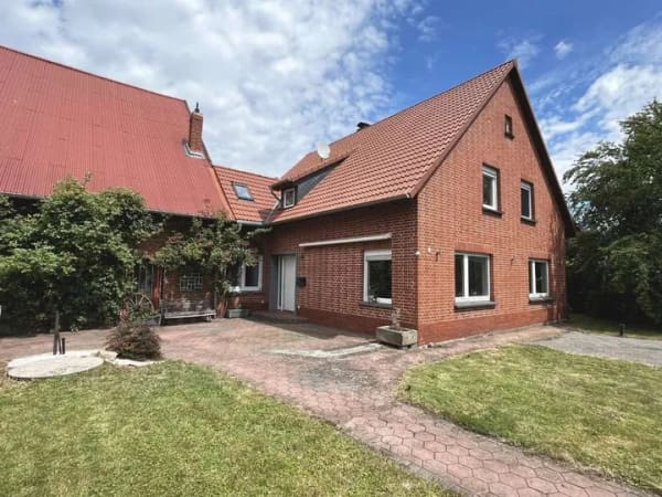 Immobilie in Suthfeld - ***Modernisiertes Wohnhaus mit Scheune, Stallungen und Weideland - ideal für Pferdehaltung und ländl - Bild 0