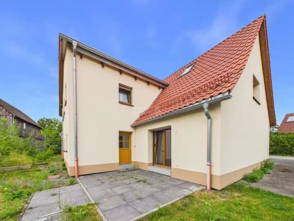 Immobilie in Haag - Modernisiertes Einfamilienhaus mit ELW bzw. Zweifamilienhaus mit großzügigem Raumangebot in Haag - Bild 1
