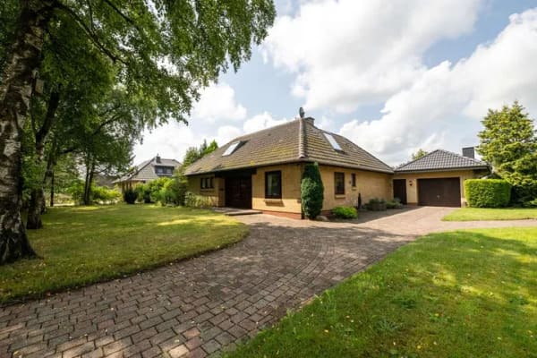 Immobilie in Lindewitt - Lindewitt: charmantes Einfamilienhaus auf schönem Grundstück - Bild 0