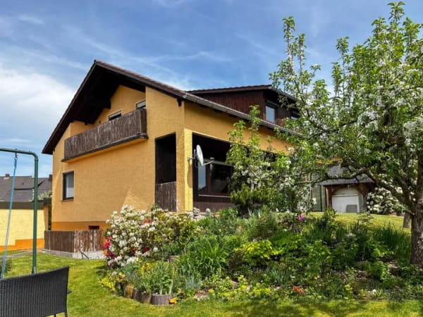 Immobilie in Maxhütte-Haidhof - Einfamilienhaus freistehend in Maxhütte-Haidhof - Bild 0