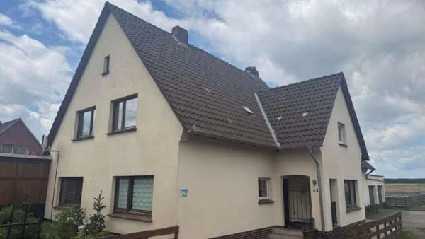 Immobilie in Sassenburg - Gepflegtes Ein/Zwei Familienhaus in Grußendorf - Bild 0