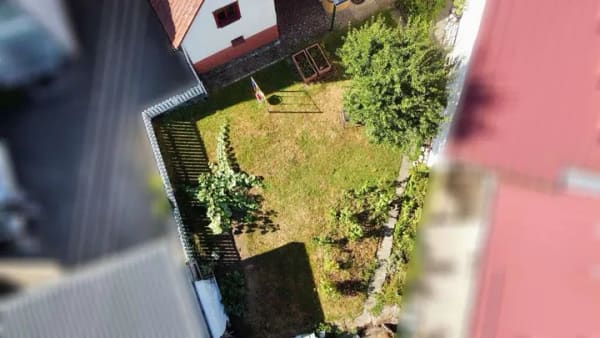 Immobilie in Geislingen - Platz zum Leben - Einfamilienhaus mit Garten und Dachterrasse! - Bild 3