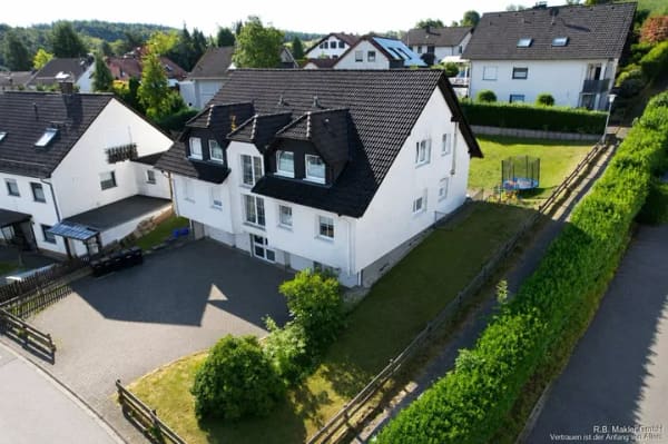 Immobilie in Neuenrade - R.B. Kapitalanleger aufgepasst: vollvermietetes 4-Familienhaus in Neuenrade! - Bild 2