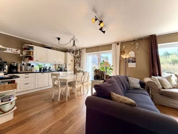 Immobilie in Hebertsfelden - Ein Zuhause zum Wohlfühlen – modernes Einfamilienhaus in
familienfreundlicher Wohnlage - Bild 2