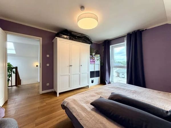 Immobilie in Hebertsfelden - Ein Zuhause zum Wohlfühlen – modernes Einfamilienhaus in
familienfreundlicher Wohnlage - Bild 4