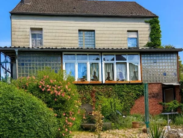 Immobilie in Niederzier - Für Handwerker & Macher: Haus, Werkstatt und 1.439 m² Grundstück – zum Gestalten - Bild 1