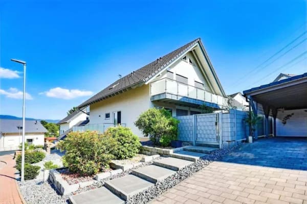 Immobilie in Schwörstadt - Exklusives Wohnhaus – neuwertig, hochwertig und mit außergewöhnlichem Wohnkomfort!! - Bild 3