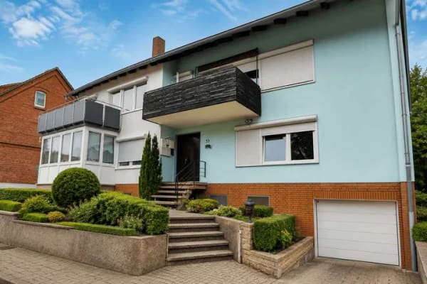 Immobilie in Alfeld (Leine) - Kapitalanlage mit Eigennutzungspotenzial: Gepflegtes 3-Familienhaus in Alfeld (Leine) - Bild 0