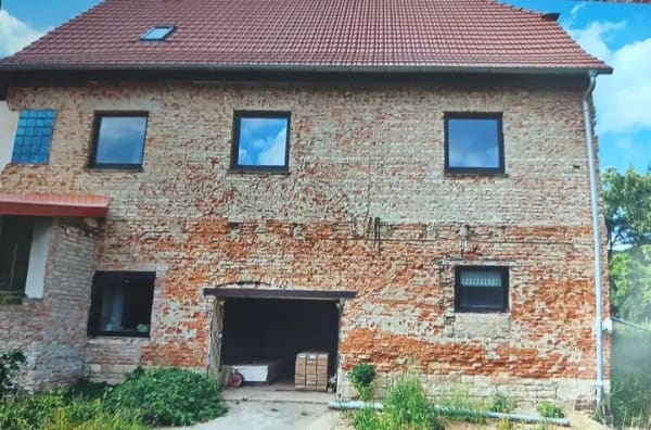 Immobilie in Hohenmölsen - Hohenmölsen, EFH -Ausbauhaus- - Bild 0