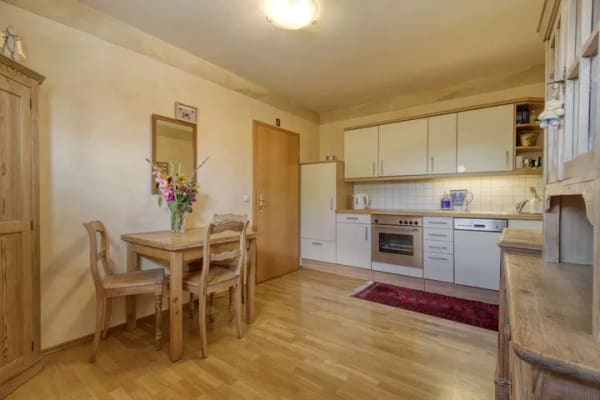 Immobilie in Stephanskirchen - Attraktive 2-Zimmer Wohnung (auch als stilles Gewerbe nutzbar) - Bild 2