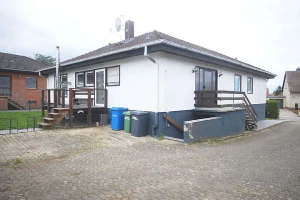 Immobilie in Groß Twülpstedt - Bungalow mit großem Garten, PV-Anlage, Wallbox und vielseitigem Untergeschoss - Bild 0